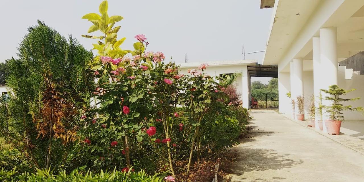 Radha Rani Mahal Khajuraho酒店 外观 照片