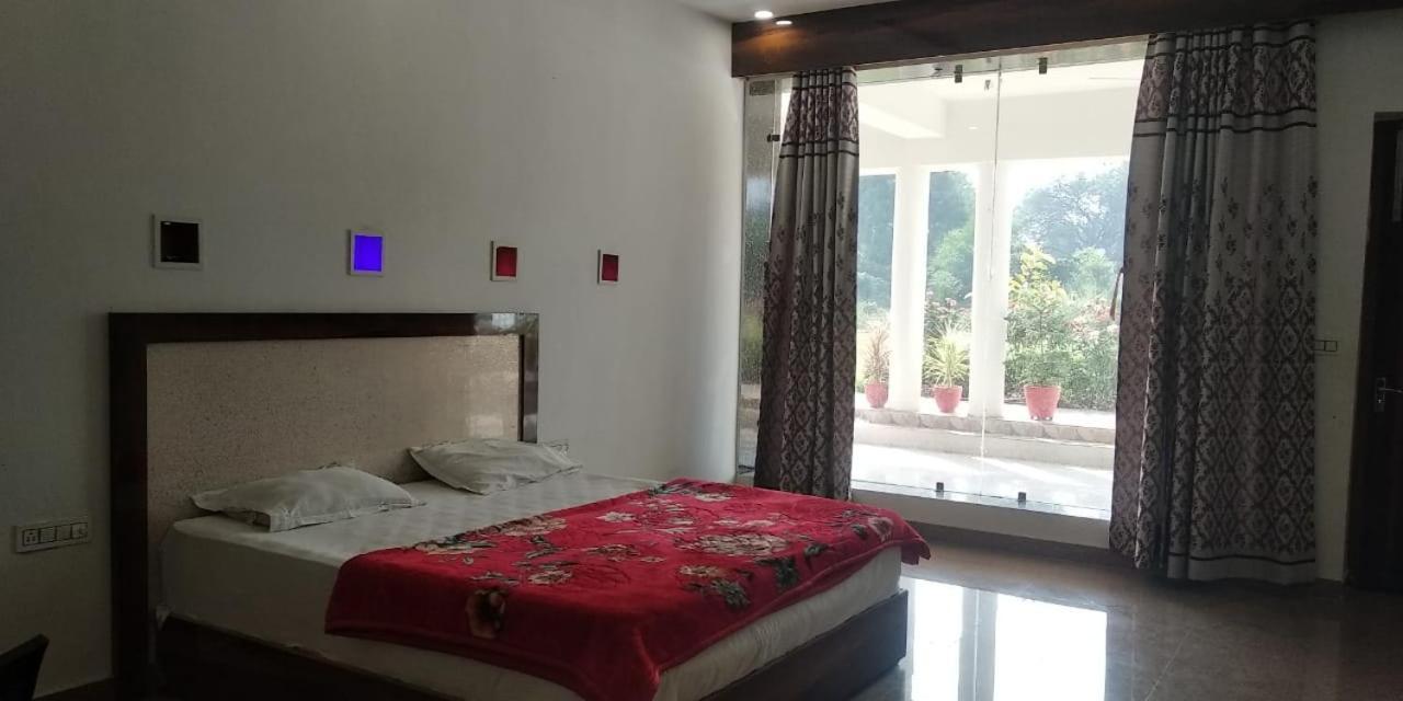 Radha Rani Mahal Khajuraho酒店 外观 照片