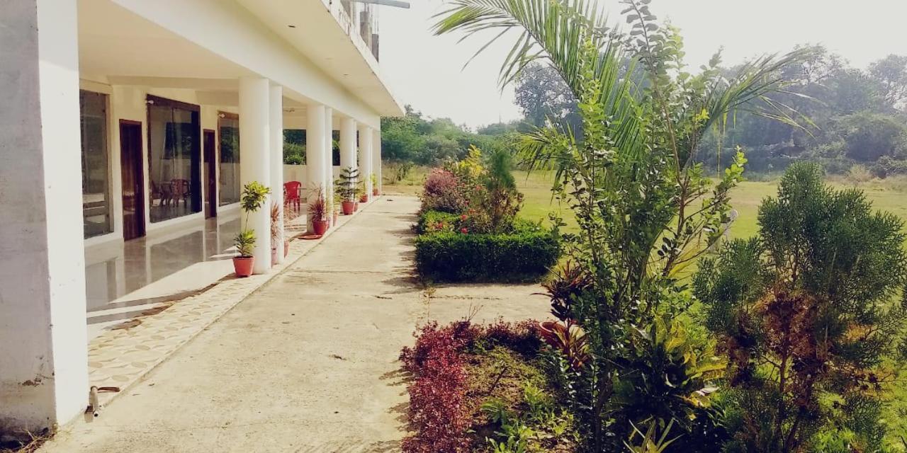 Radha Rani Mahal Khajuraho酒店 外观 照片