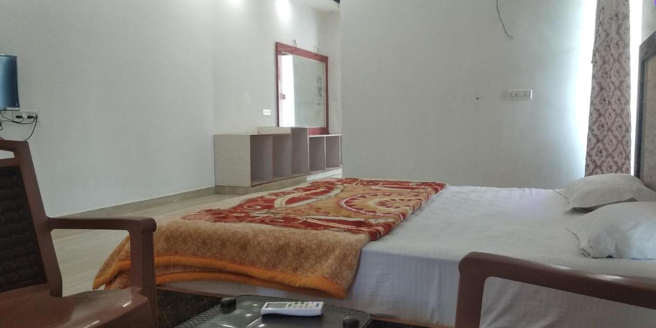 Radha Rani Mahal Khajuraho酒店 外观 照片